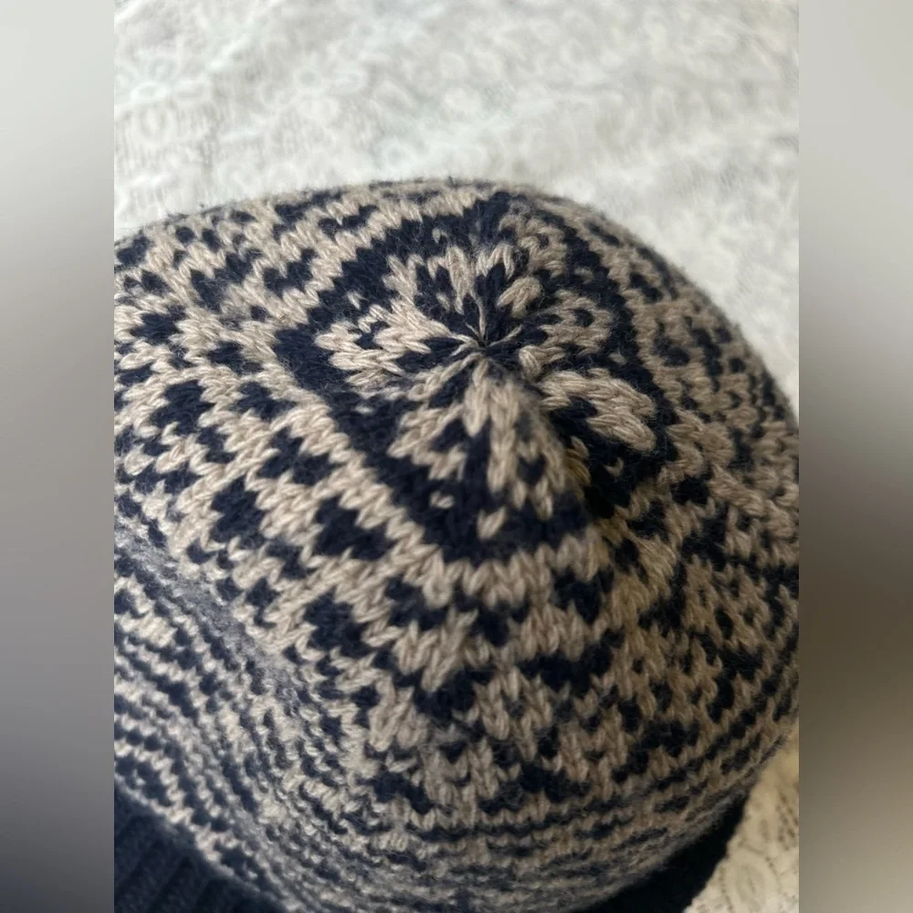 Inverni Merino Wool Navy bucket hat 57 size medium